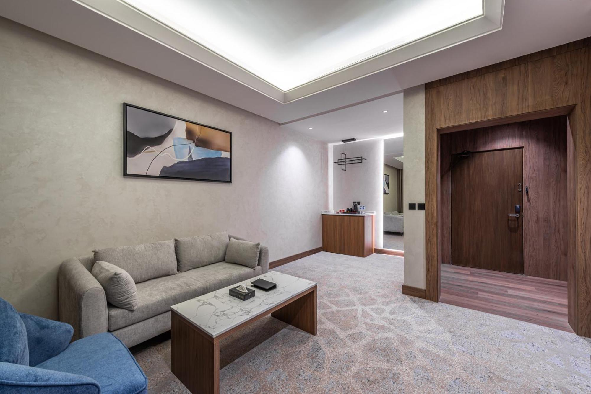 Voyage Hotel & Suites Rijad Zewnętrze zdjęcie