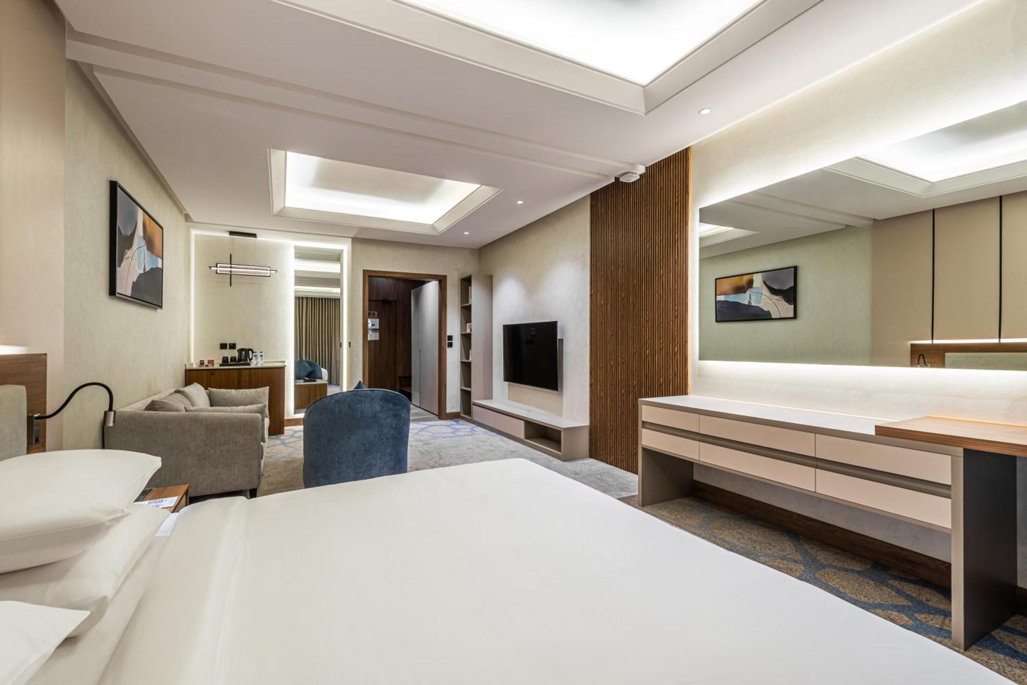 Voyage Hotel & Suites Rijad Zewnętrze zdjęcie