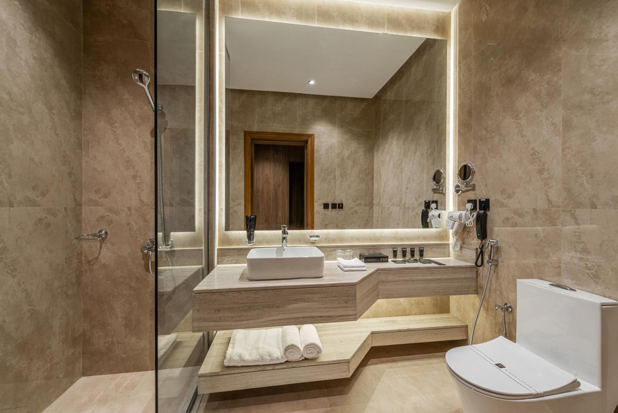 Voyage Hotel & Suites Rijad Zewnętrze zdjęcie
