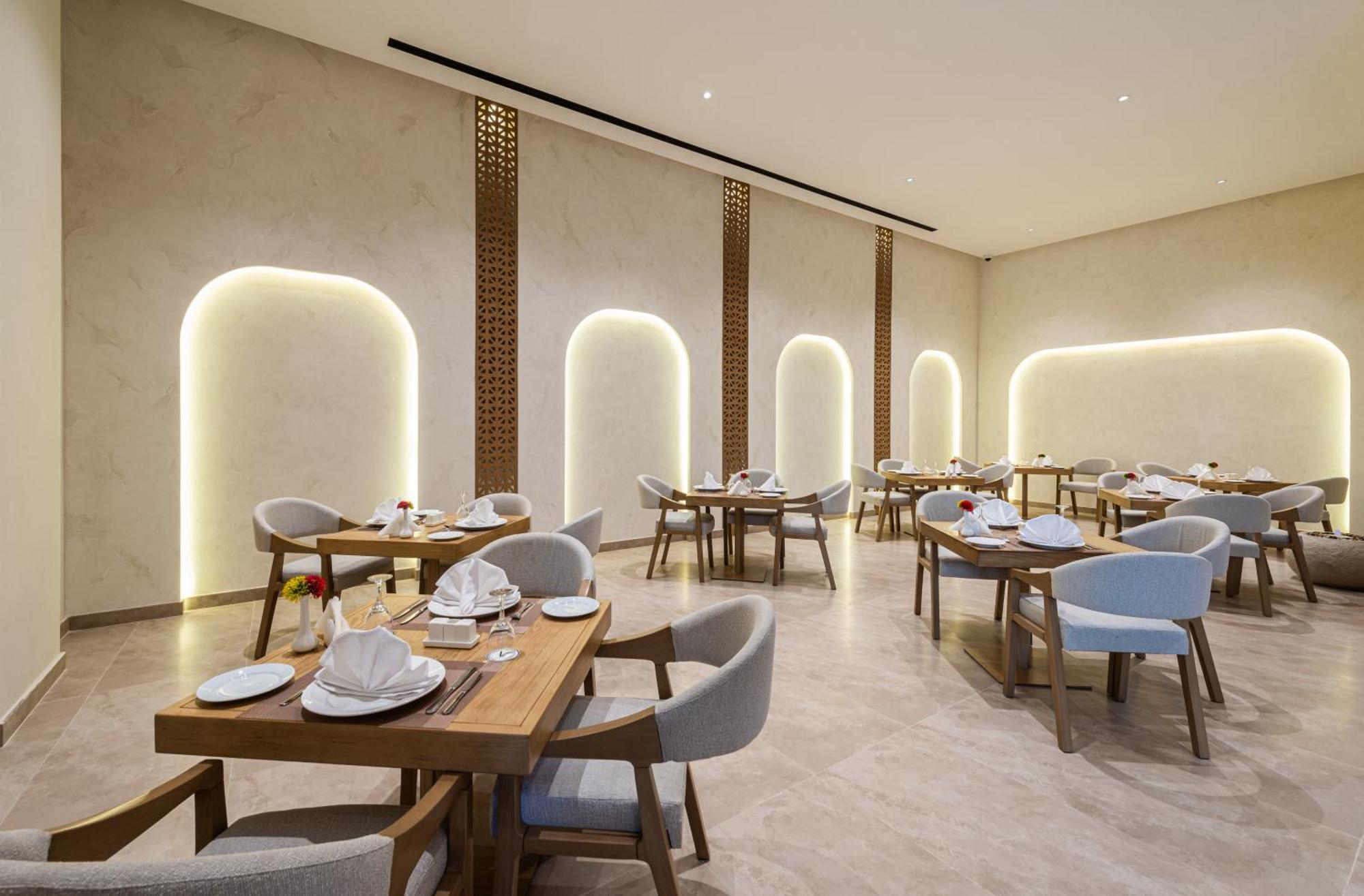 Voyage Hotel & Suites Rijad Zewnętrze zdjęcie