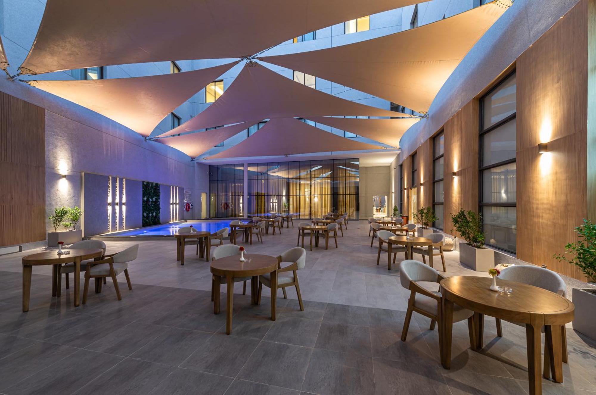Voyage Hotel & Suites Rijad Zewnętrze zdjęcie
