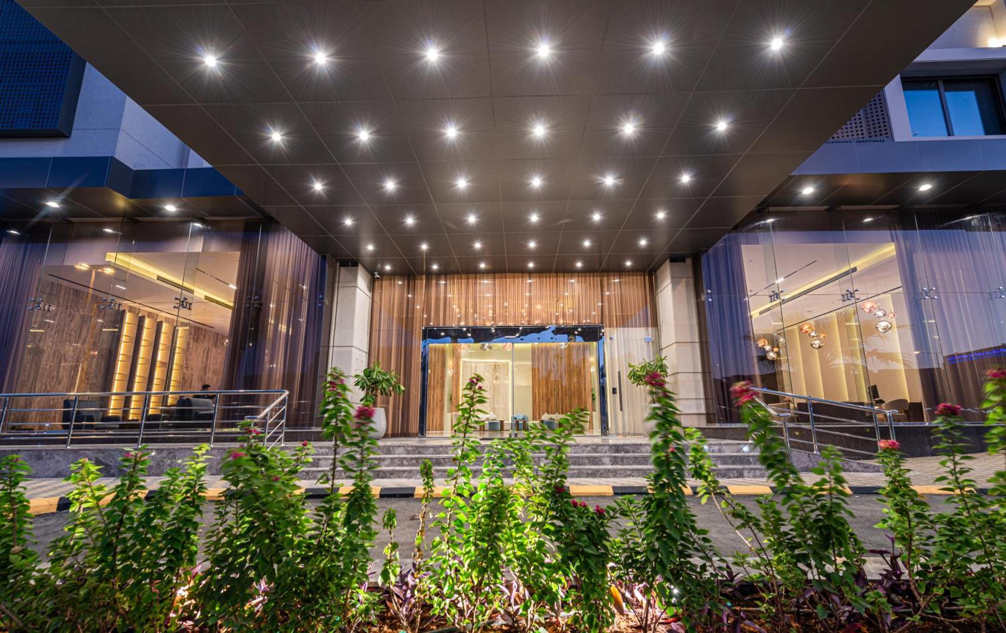 Voyage Hotel & Suites Rijad Zewnętrze zdjęcie